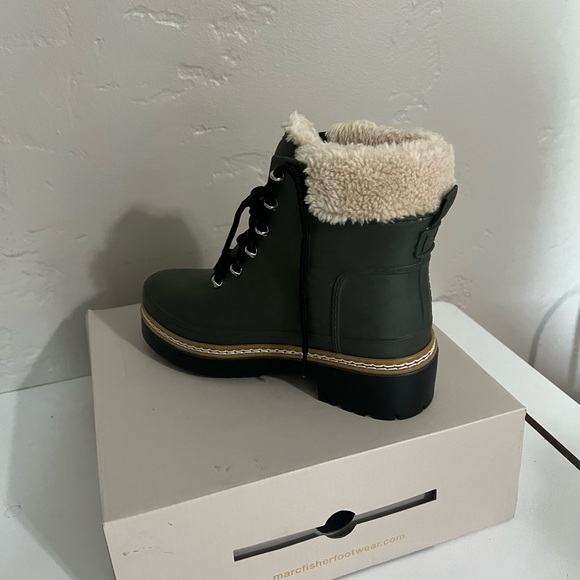 Snow Booties - Picture 4 of 5